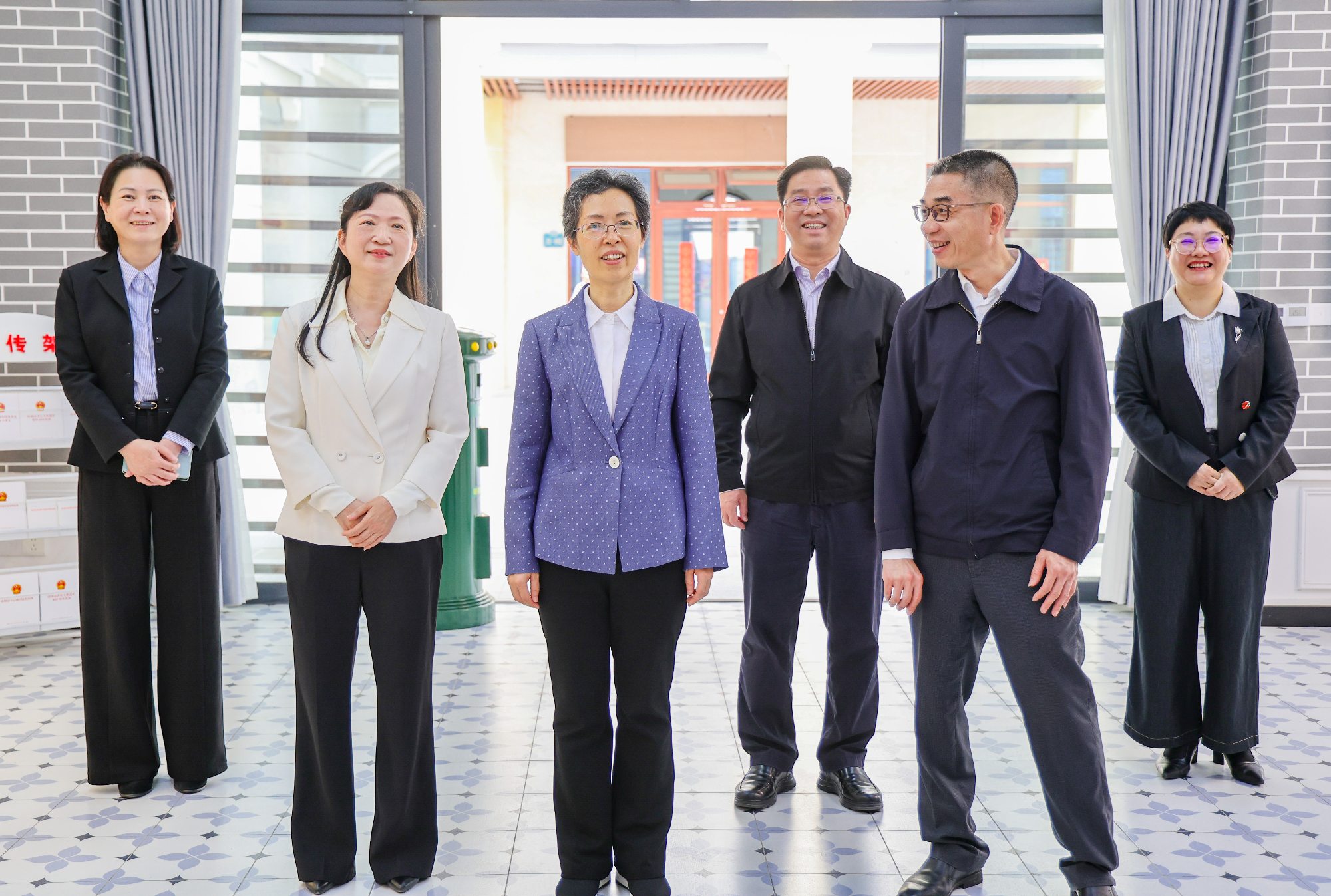 ���˱����ӵ������������˴���